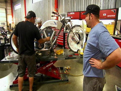 American Chopper: Sr vs Jr: Sista minuten