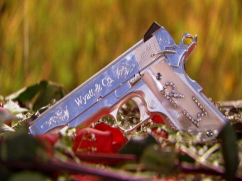 American Guns: Jubilæumspistol med diamanter