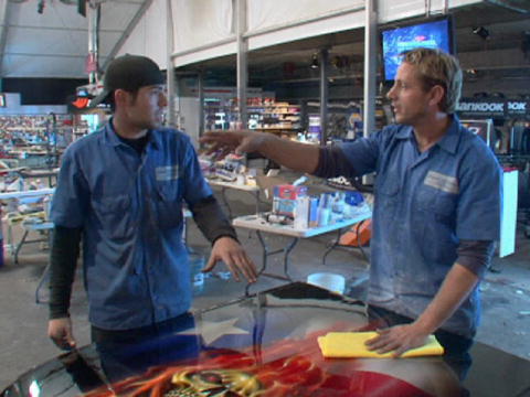 Car Warriors: Hul i kølerhjelmen