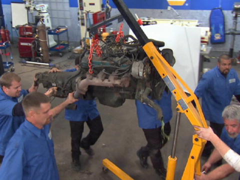 Car Warriors: Motorudfordring