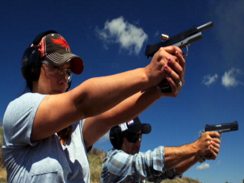 American Guns: Skydeskole