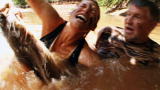 Hillbilly Handfishin': Sister Pulls It Out