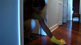 My Strange Addiction: Compulsive Cleaner Can't Stop