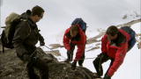 Man vs. Wild: Trust the Rope