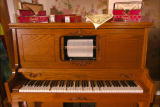 How It's Made: Self-Playing Pianos