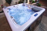 How It's Made: Hot Tubs