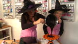 Holiday Hostesses: Marshmallow Slime Serving Goo