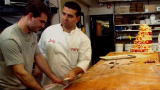 Cake Boss: Cleaning is a Family Affair