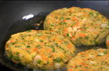 Emeril Green: White Bean Veggie Burgers