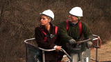 Renovation Nation Online Clips: Steve Takes Kate for a Ride